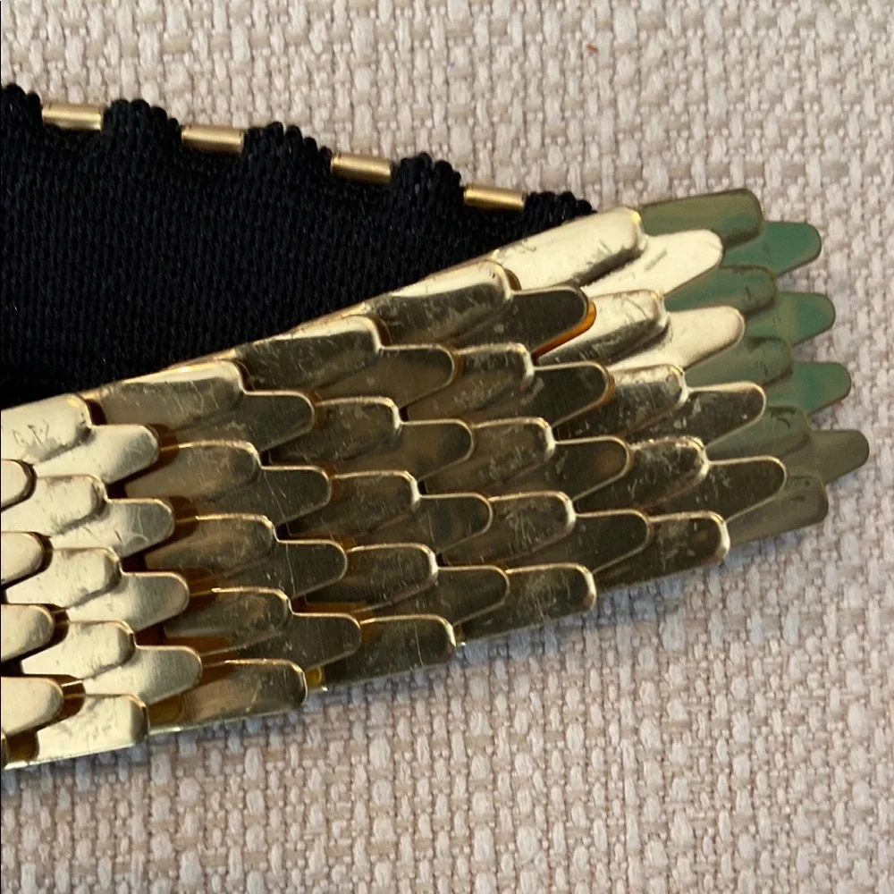 Vintage Gold Belt - Picture 6 of 13